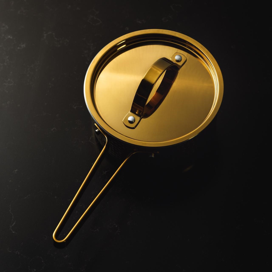 ELIS, 1,6 l Kasserolle mit Deckel (Messing, BRASSA-Serie) – Demo