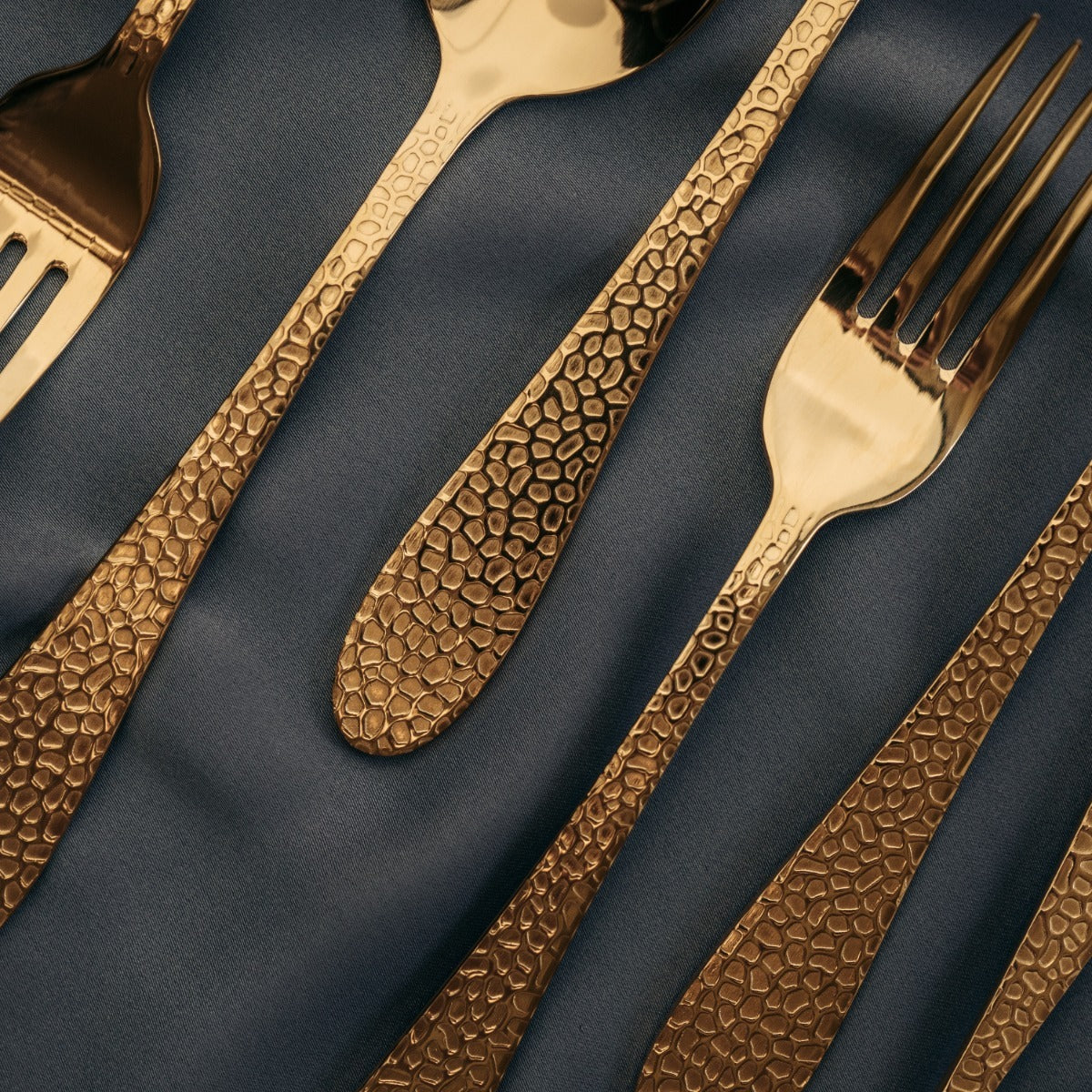 NIMBUS - Dessert-/Vorspeisenbesteck (Messing) 8-teilig