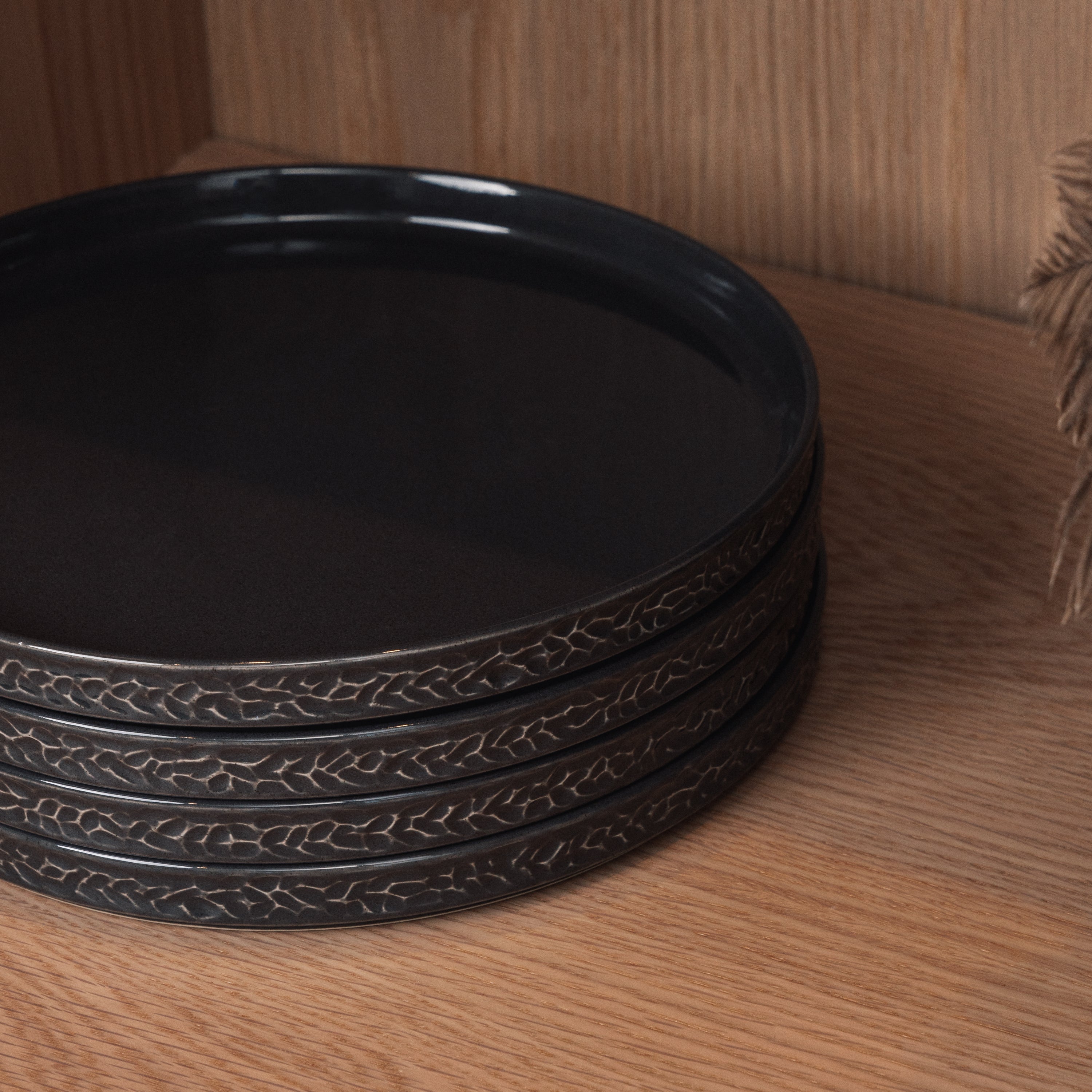 Servicen C - 4 x middagstallerkener (Antracit)