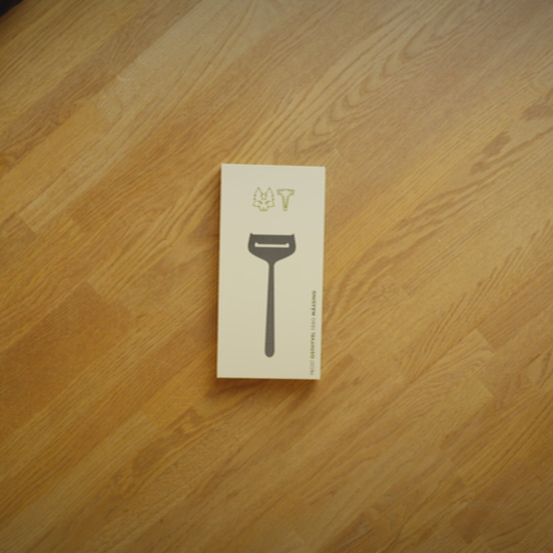 Indlæs video: FROST Osthyvel.2 - Ostehøvl (Messing)