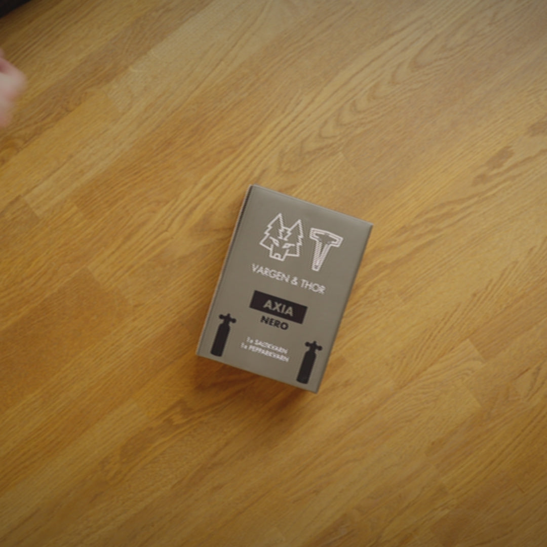 Indlæs video: AXIA NERO - Salt og Peberkværn (Matsort)