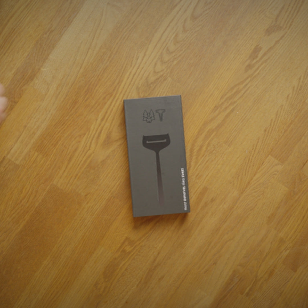 Indlæs video: FROST Osthyvel.2 - Ostehøvl (Sort)