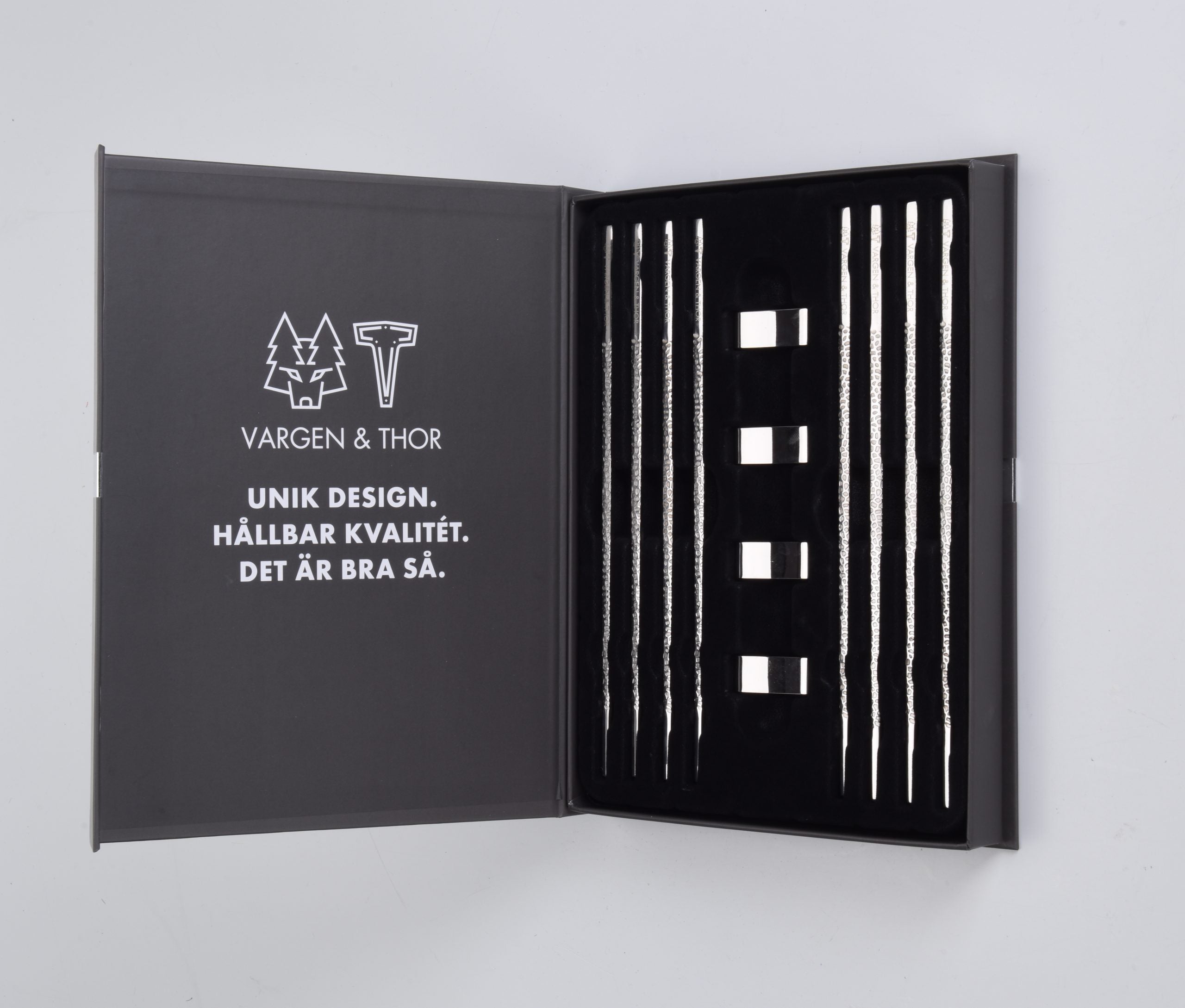 KITO SILVER – Essstäbchen (Silber), 4 Paar + 4 Ständer