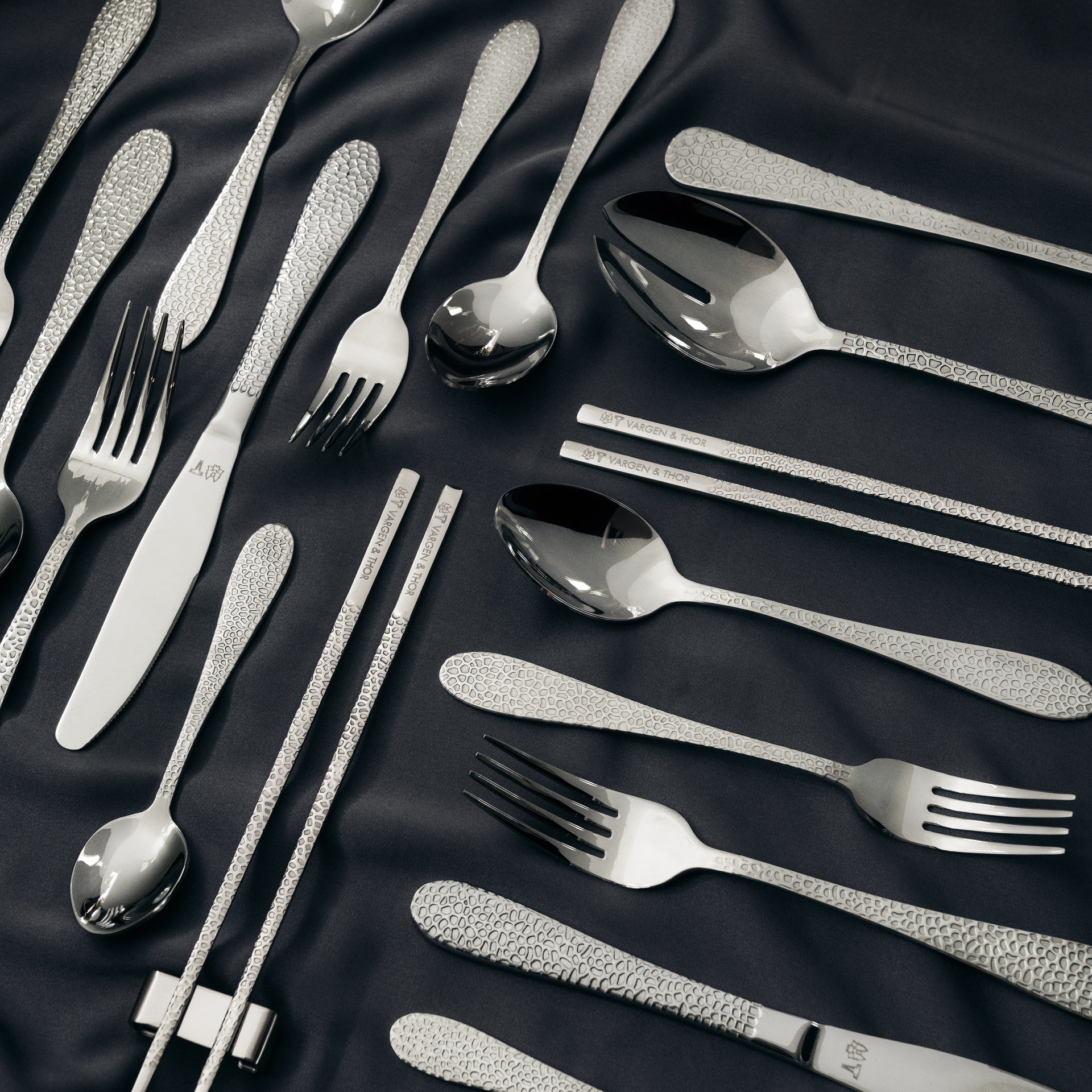 FROST GRÅFOT - Salatbestik (Rustfrit stål)