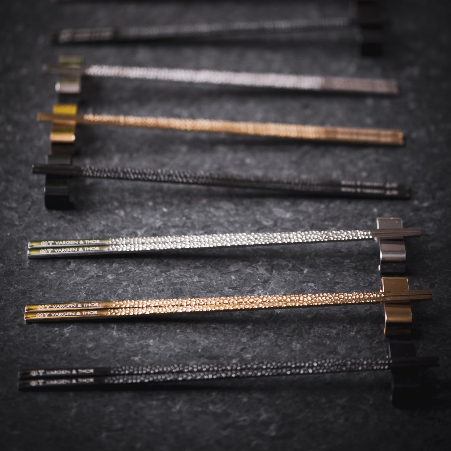 KITO SILVER - Spisepinde (Sølv) 4 par + 4 stativer